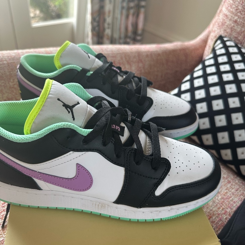 Nike Jordan Lows 6.5Y or women’s 8